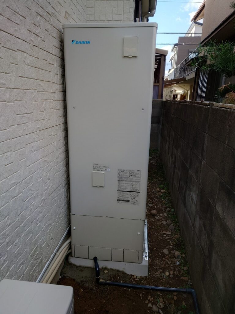 尼崎市　N様　エコキュートシステム